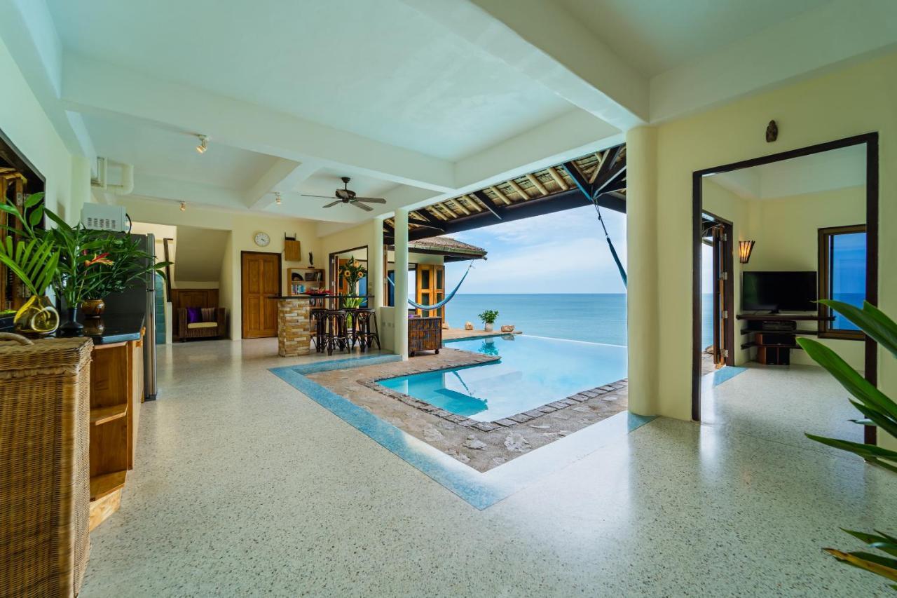 White Azure Villa Koh Phangan Than Sadet Beach エクステリア 写真