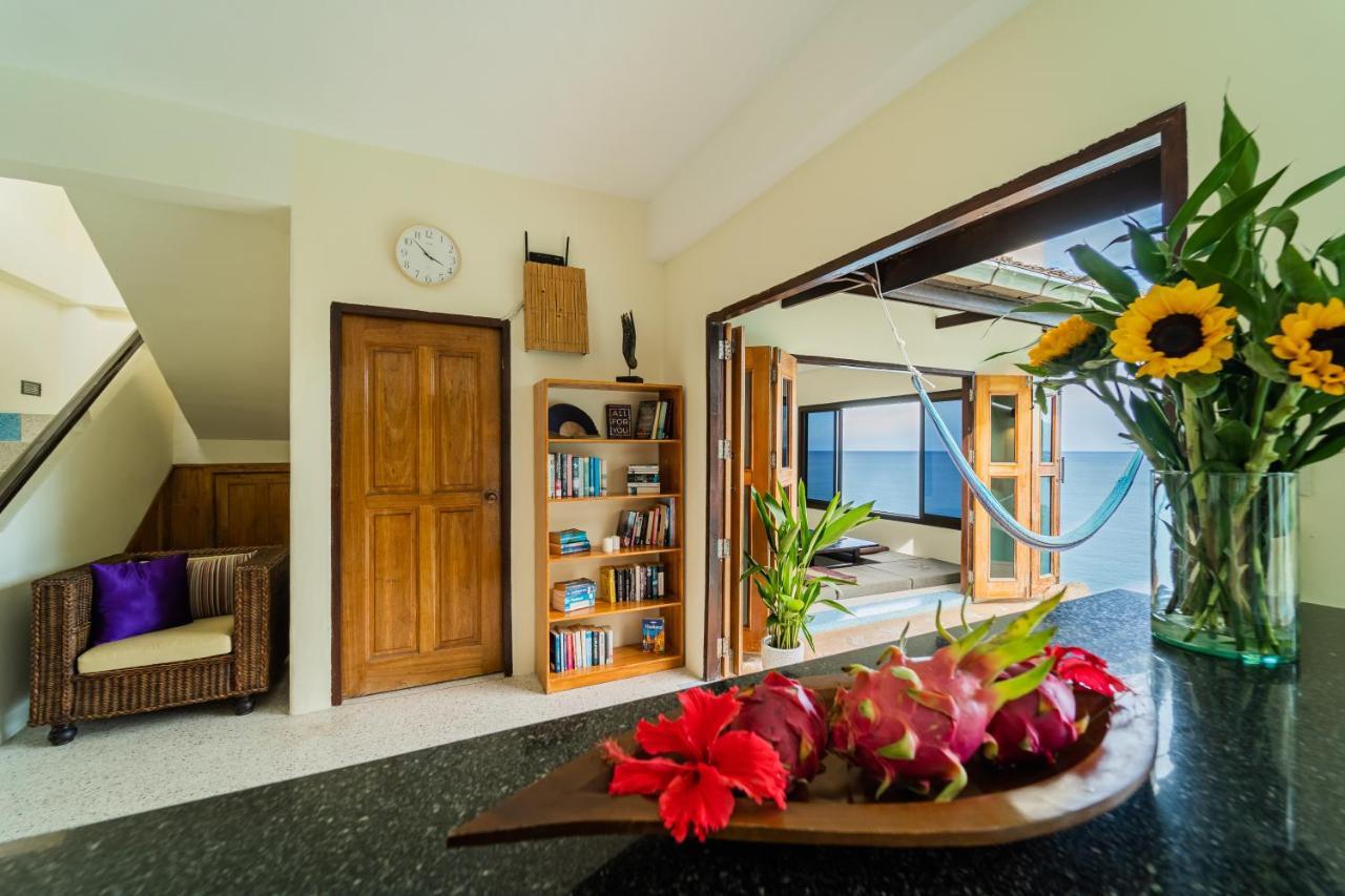 White Azure Villa Koh Phangan Than Sadet Beach エクステリア 写真